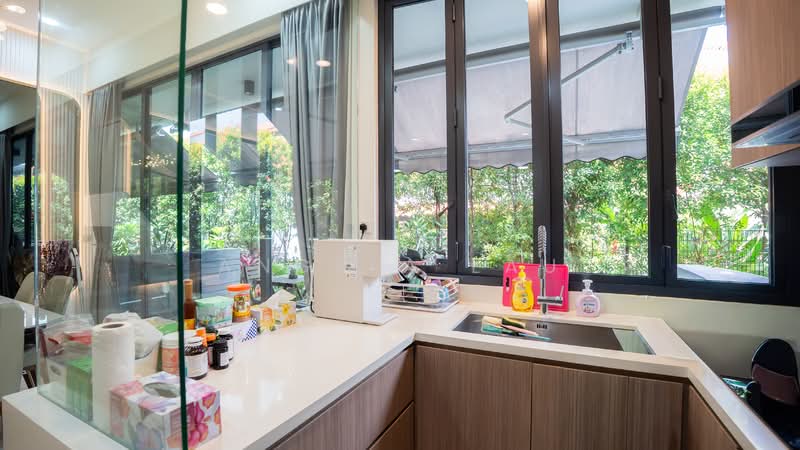 Alana Terraced House For Sale at S$ 3,168,000 | PropertyGuru Singapore - Kitchen