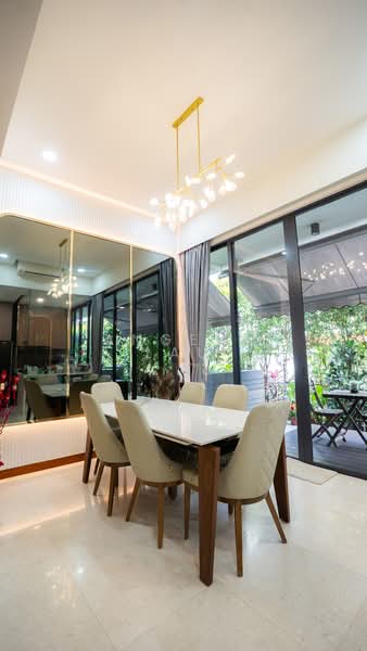 Alana Terraced House For Sale at S$ 3,168,000 | PropertyGuru Singapore - Dining Room