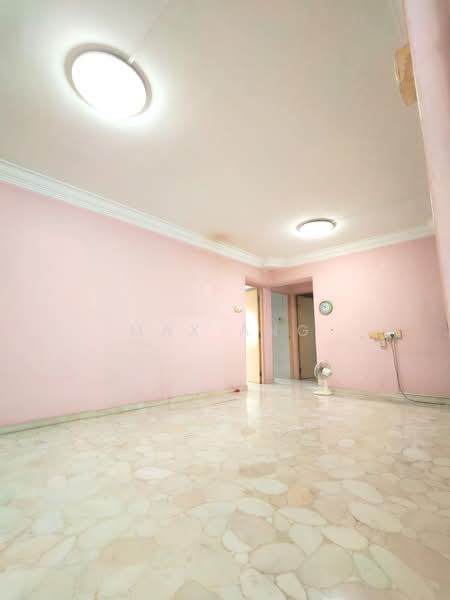 668D Jurong West Street 64 HDB Flat For Sale at S$ 560,000 | PropertyGuru Singapore - Interior