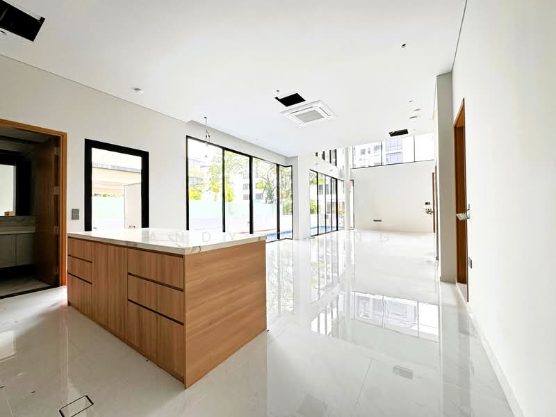Brand New Detached Tembeling Road With Lift And Pool Detached House For Sale at S$ 18,800,000 | PropertyGuru Singapore - Dry Kitchen