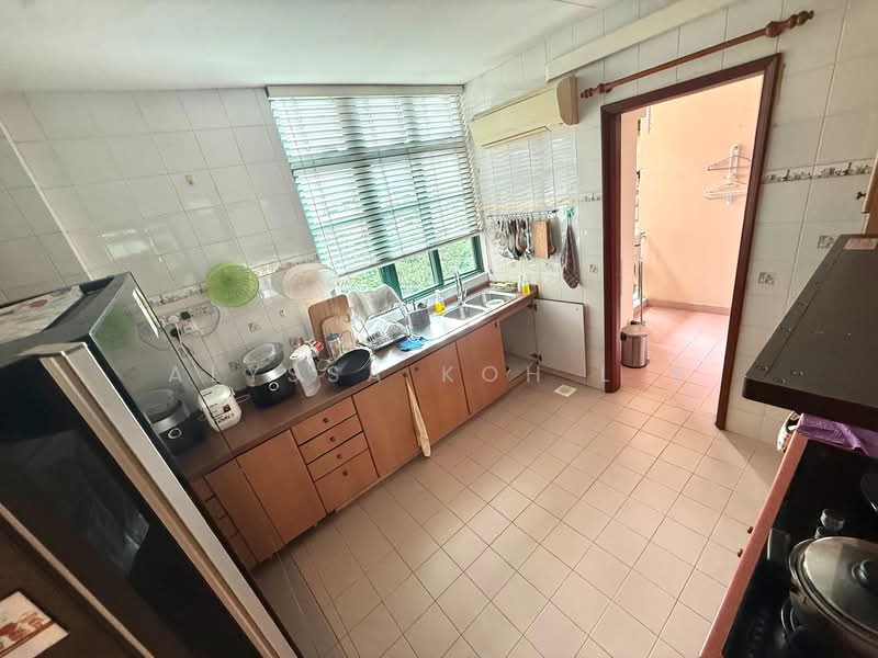 Hillview Heights Condominium For Sale at S$ 3,199,999 | PropertyGuru Singapore