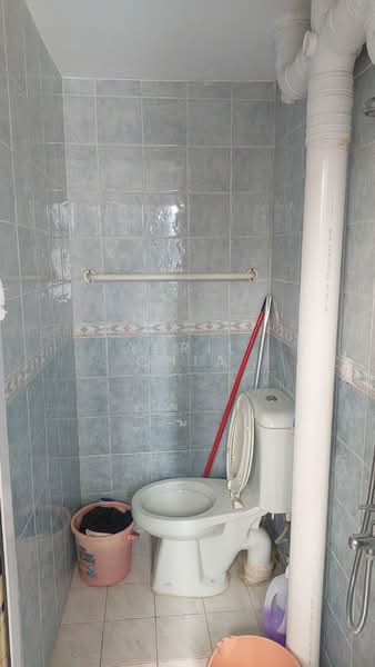 Laguna Park, 5000B Marine Parade Road, 3 Bedrooms, 1,614 sqft, Apartment For Rent, by April Chia, 500060623 - Bathroom - PropertyGuru.com.sg