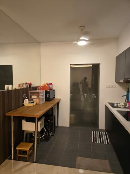 Peirce View, 557 Upper Thomson Road, 2 Bedrooms, 797 sqft, Condominium For Rent, by Clarice Toh, 500060624 - Kitchen - PropertyGuru.com.sg