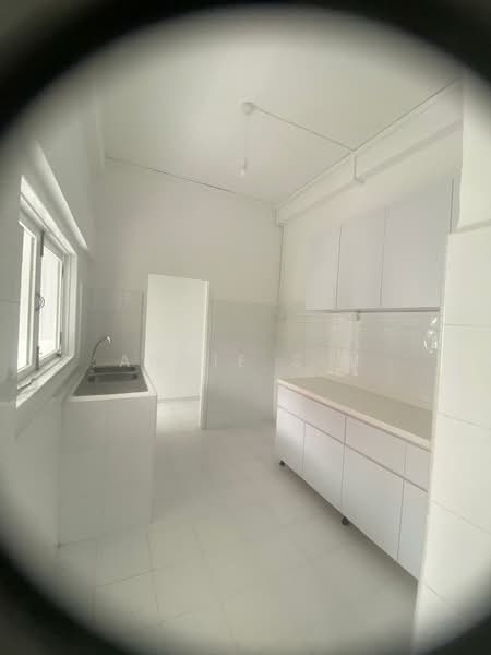 12 Weyhill Close, Along Portsdown Road, 4 Bedrooms, 1,615 sqft, Conservation House For Rent, by Annie Sim, 500060625 - Kitchen - PropertyGuru.com.sg