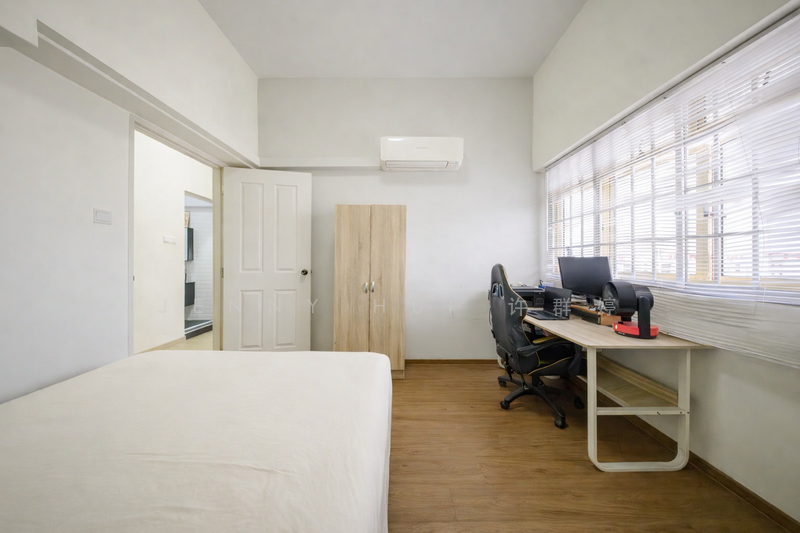 182 Jelebu Road HDB Flat For Sale at S$ 938,888 | PropertyGuru Singapore - Bedroom 2