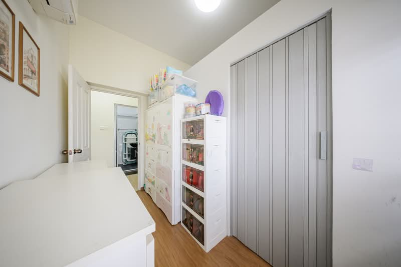 182 Jelebu Road HDB Flat For Sale at S$ 938,888 | PropertyGuru Singapore - Bedroom 3