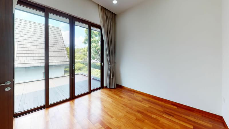 Lornie Road Bungalow with Pool and lift surrounded by nature, Lornie Road, 6 Bedrooms, 9,100 sqft, Bungalow House For Rent, by Jeslyn Lim 林瑞香, 500060634 - Balcony - PropertyGuru.com.sg