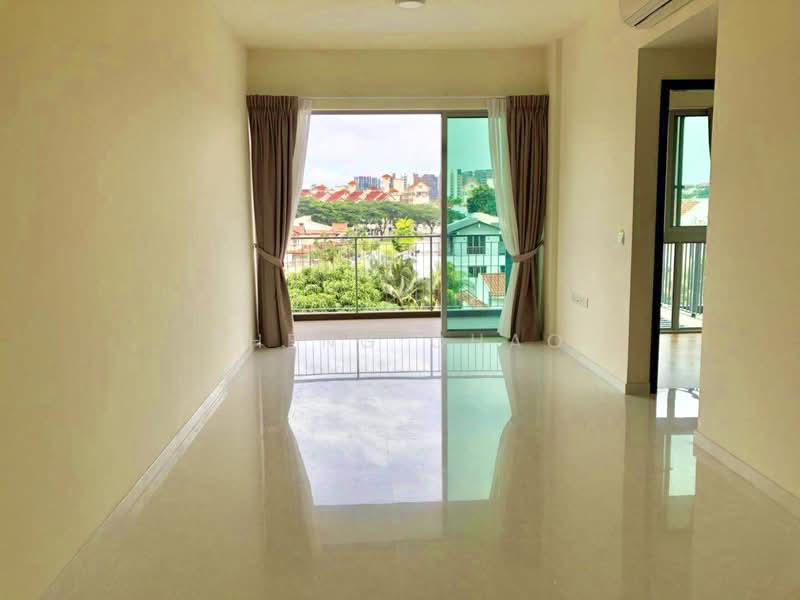 Jade Residences, 1 Lew Lian Vale, 3 Bedrooms, 850 sqft, Apartment For Rent, by Zheng Chao, 500060635 - Living Room - PropertyGuru.com.sg