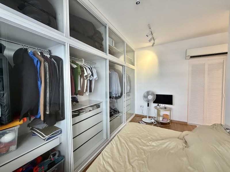 620A Tampines Street 61 HDB Flat For Sale at S$ 850,000 | PropertyGuru Singapore - Bedroom