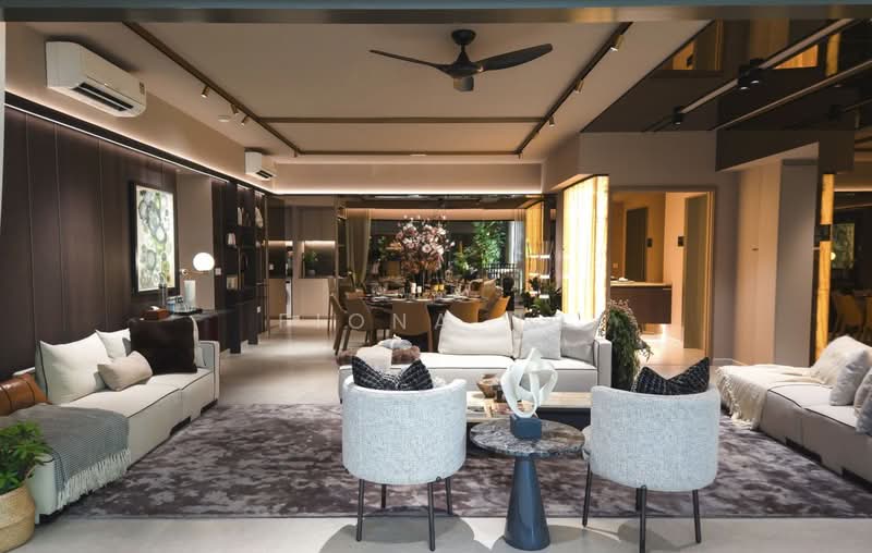 4 Bed Within 1km to River Primary school and door step to MRT, , 4 Bedrooms, 1,830 sqft, Condominium For Sale, by Fiona Ng, 500060683 - Living Room - PropertyGuru.com.sg
