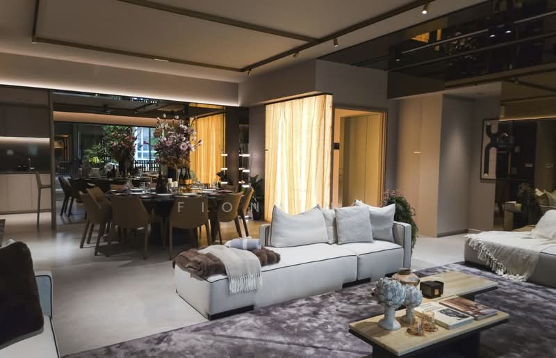 4 Bed Within 1km to River Primary school and door step to MRT, , 4 Bedrooms, 1,830 sqft, Condominium For Sale, by Fiona Ng, 500060683 - Living Room - PropertyGuru.com.sg