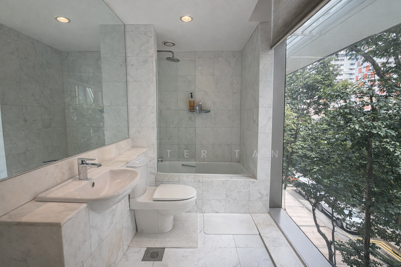 The Arris Apartment For Sale at S$ 2,388,888 | PropertyGuru Singapore - Bathroom