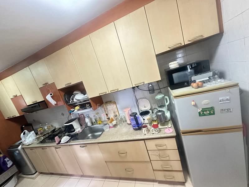 119B Kim Tian Road HDB Flat For Sale at S$ 899,000 | PropertyGuru Singapore - Kitchen