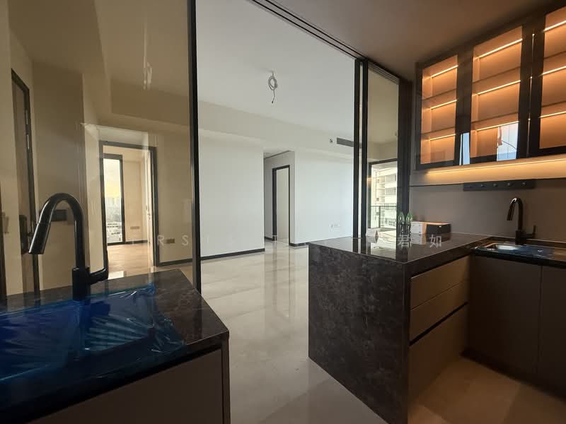Perfect Ten Condominium For Sale at S$ 4,380,000 | PropertyGuru Singapore - Kitchen