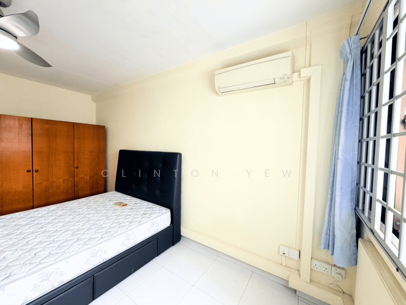 421 Tampines Street 41, 421 Tampines Street 41, 2 Bedrooms, 797 sqft, HDB Flat For Rent, by Clinton Yew, 500060726 - Bedroom - PropertyGuru.com.sg
