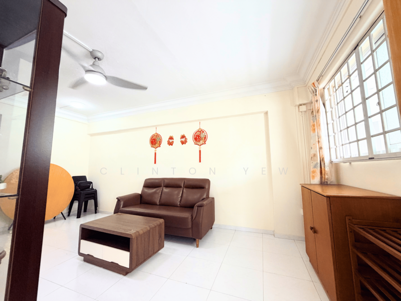 421 Tampines Street 41, 421 Tampines Street 41, 2 Bedrooms, 797 sqft, HDB Flat For Rent, by Clinton Yew, 500060726 - Living Room - PropertyGuru.com.sg