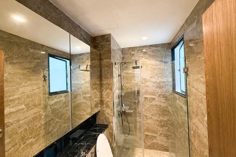 Cliften, 48 Ewe Boon Road, 3 Bedrooms, 1,184 sqft, Apartment For Rent, by Jayson Chan, 500060731 - Bathroom - PropertyGuru.com.sg