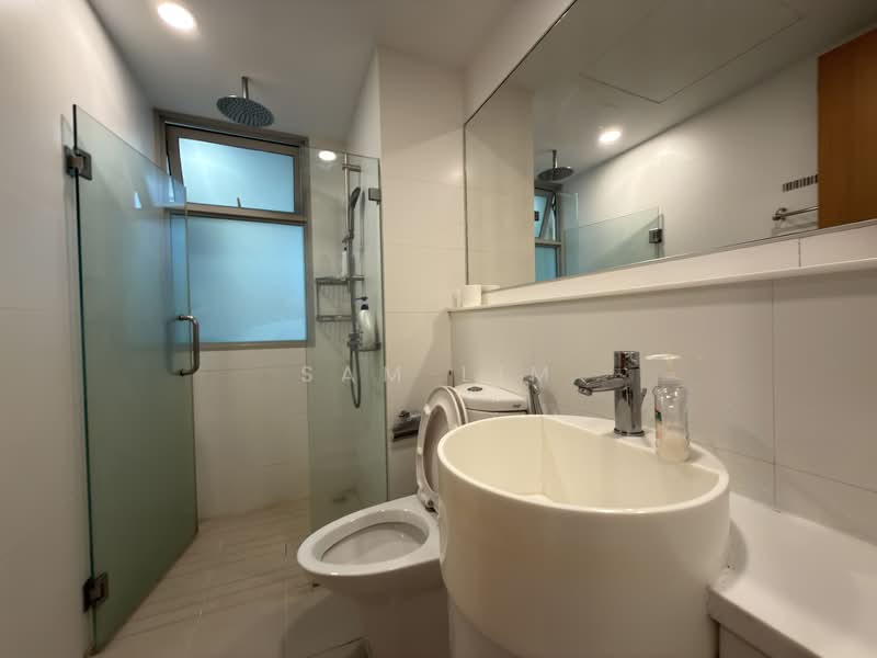 The Quartz Condominium For Sale at S$ 3,300,000 | PropertyGuru Singapore - Bathroom