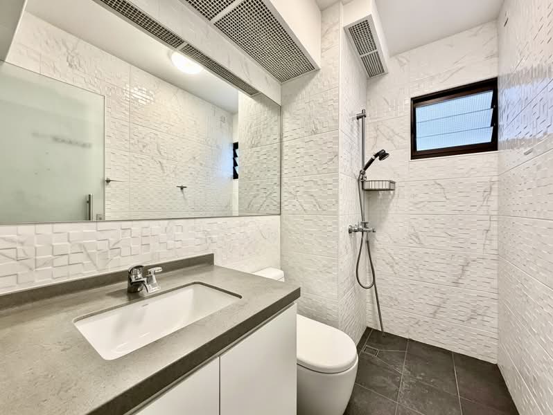 36 Eunos Crescent, 36 Eunos Crescent, 3 Bedrooms, 1,184 sqft, HDB Flat For Sale, by Kyean Lim, 500060746 - Bathroom - PropertyGuru.com.sg