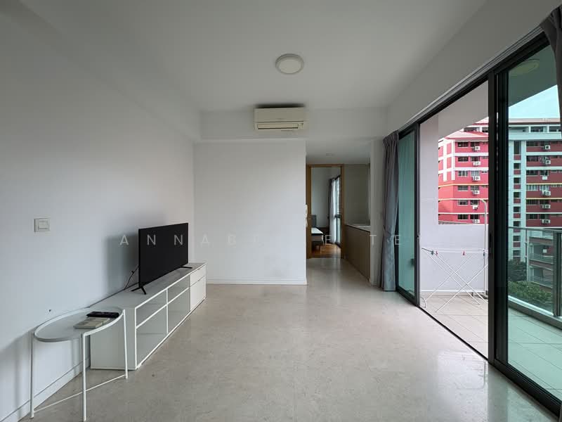 Thomson Three Condominium For Sale at S$ 895,000 | PropertyGuru Singapore - Living Room