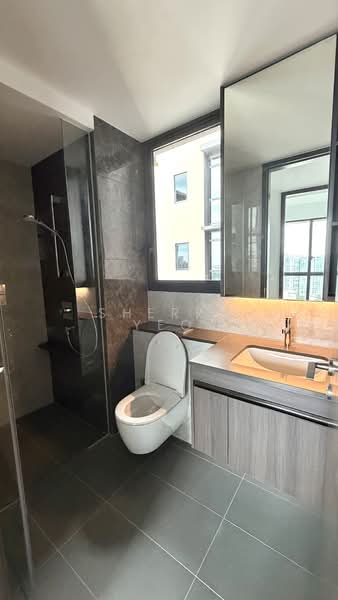 Tembusu Grand, 98 Jalan Tembusu, 3 Bedrooms, 990 sqft, Condominium For Rent, by Sherry Yeo, 500060764 - Bathroom - PropertyGuru.com.sg
