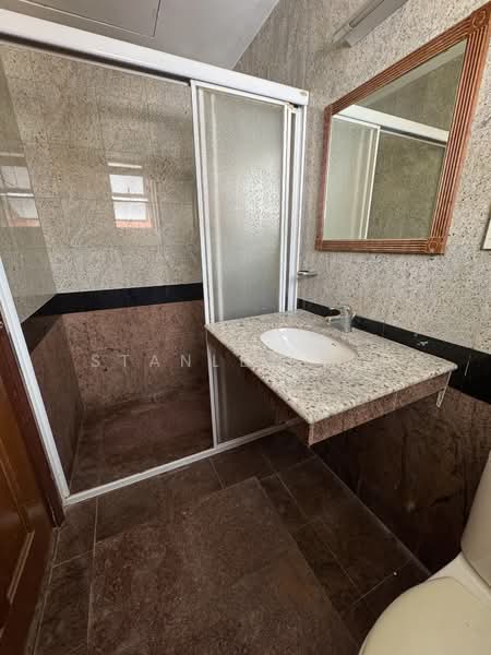 The Aurora Studio, , Studio, 247 sqft, Terraced House For Rent, by Stanley Lee, 500060766 - Bathroom - PropertyGuru.com.sg