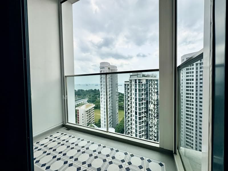 Freehold Duplex Penthouse Amber Road | Sea View | $25xx PSF ONLY |3 Bed | Rare High Floor | Near MRT, , 3 Bedrooms, 1,399 sqft, Condominium For Sale, by Martin Yeo, 500060769 - Balcony - PropertyGuru.com.sg
