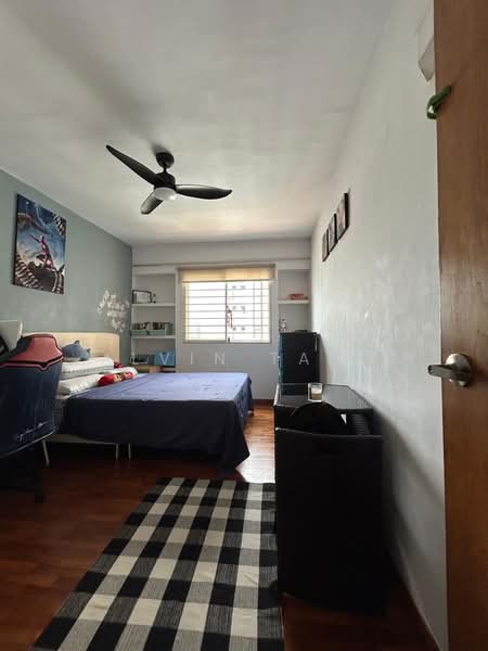 302C Anchorvale Link HDB Flat For Sale at S$ 898,000 | PropertyGuru Singapore - Bedroom