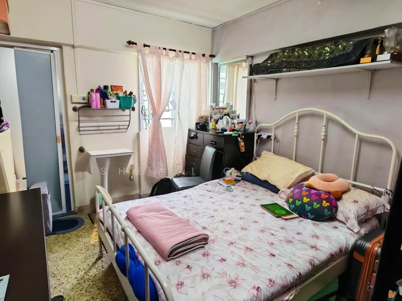 24 Marsiling Drive HDB Flat For Sale at S$ 398,000 | PropertyGuru Singapore - Bedroom