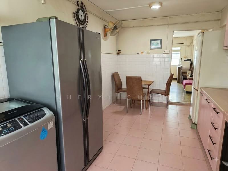 24 Marsiling Drive, 24 Marsiling Drive, 2 Bedrooms, 710 sqft, HDB Flat For Sale, by Sheryl Chan, 500060781 - Kitchen - PropertyGuru.com.sg
