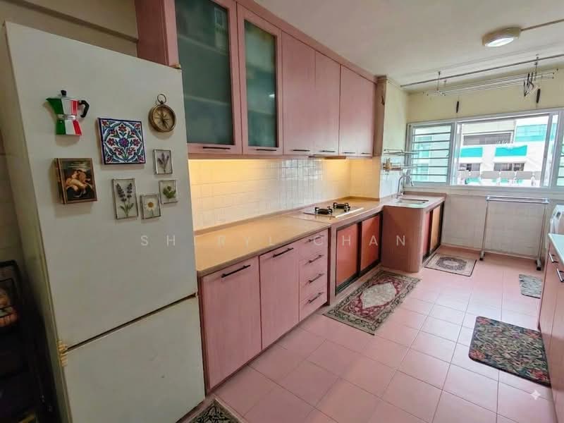 24 Marsiling Drive, 24 Marsiling Drive, 2 Bedrooms, 710 sqft, HDB Flat For Sale, by Sheryl Chan, 500060781 - Kitchen - PropertyGuru.com.sg