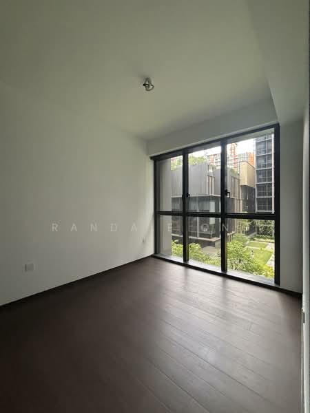 Tembusu Grand, 94 Jalan Tembusu, 2 Bedrooms, 743 sqft, Condominium For Rent, by Randale Ong, 500060784 - Common bedroom - PropertyGuru.com.sg