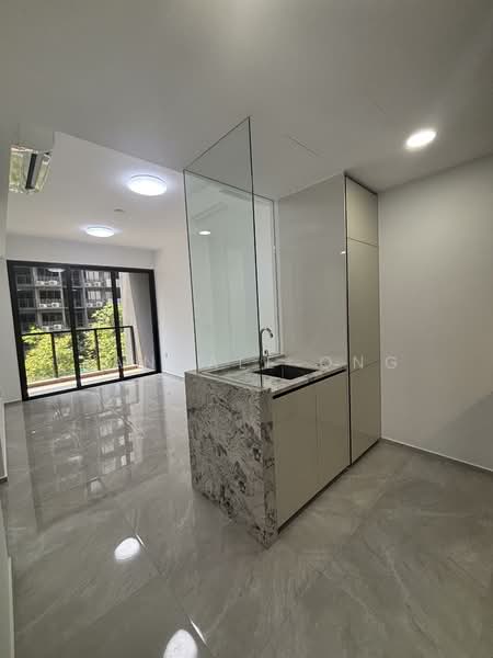 Tembusu Grand, 94 Jalan Tembusu, 2 Bedrooms, 743 sqft, Condominium For Rent, by Randale Ong, 500060784 - Kitchen - PropertyGuru.com.sg