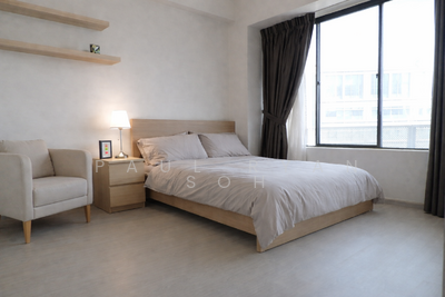 For Sale - International Plaza