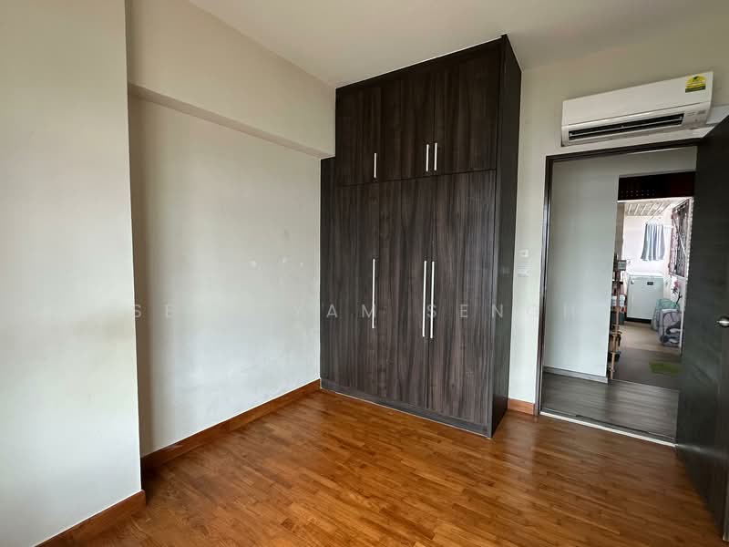 213B Compassvale Lane, sharing apartment, common room with aircon, blackout curtains and wardrobe, Compassvale Lane, 1 Bedroom, 140 sqft, HDB Flat For Rent, by Seah Yam Sengh, 500060798 - Interior - PropertyGuru.com.sg