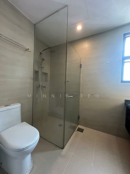 Woodsvale, 11 Woodlands Drive 72, 3 Bedrooms, 1,227 sqft, Condominium For Rent, by Minnie Teo, 500060801 - Bathroom - PropertyGuru.com.sg