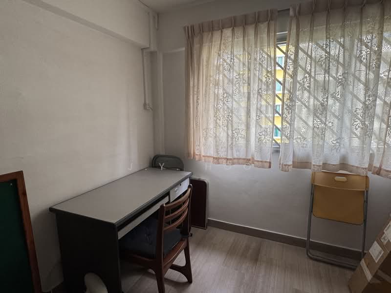 335 Serangoon Avenue 3, 335 Serangoon Avenue 3, Room Rental, 130 sqft, HDB Flat For Rent, by J.Y. Hoo, 500060810 - Study - PropertyGuru.com.sg