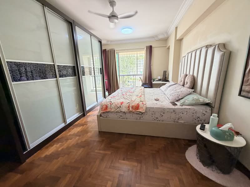 Melville Park Condominium For Sale at S$ 1,200,000 | PropertyGuru Singapore - Bedroom