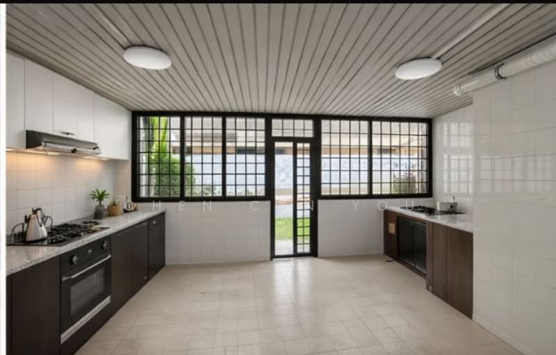 East Coast Road / Amber Road / Marine Parade Road Right Next To Katong V and i12 Katong, , 4 Bedrooms, 3,000 sqft, Terraced House For Rent, by Chen Cun You, 500060816 - Kitchen - PropertyGuru.com.sg