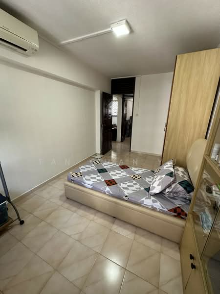 888 Tampines Street 81 HDB Flat For Sale at S$ 648,888 | PropertyGuru Singapore - Bedroom