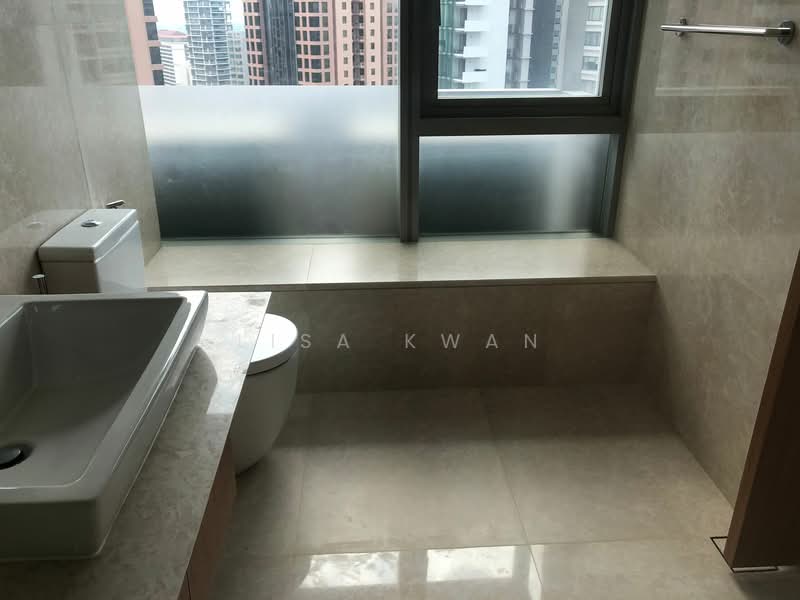 Skyline @ Orchard Boulevard Condominium For Sale at S$ 14,775,542 | PropertyGuru Singapore - Bathroom