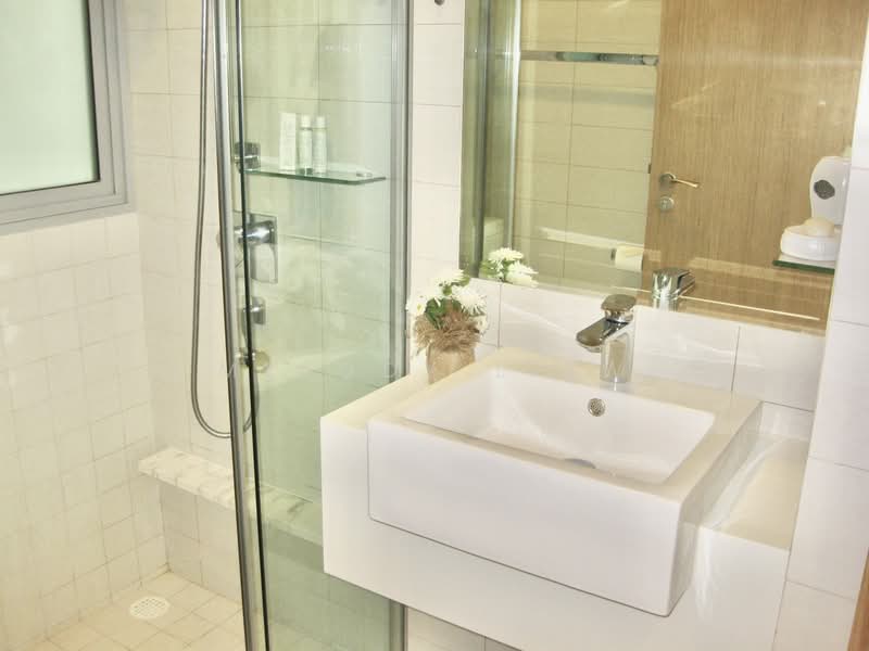 One Devonshire Condominium For Sale at S$ 3,569,999 | PropertyGuru Singapore - Bathroom