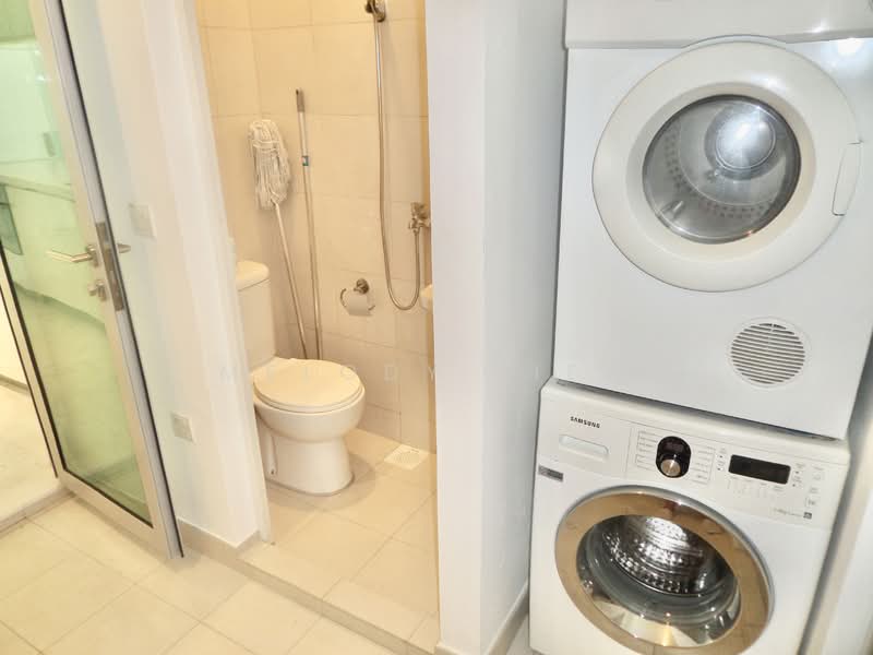 One Devonshire Condominium For Sale at S$ 3,569,999 | PropertyGuru Singapore - Bathroom