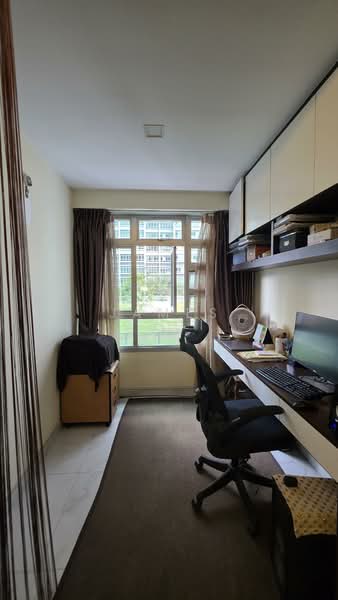 22 Ghim Moh Link HDB Flat For Sale at S$ 1,300,000 | PropertyGuru Singapore - Study