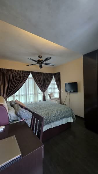 22 Ghim Moh Link HDB Flat For Sale at S$ 1,300,000 | PropertyGuru Singapore - Bedroom