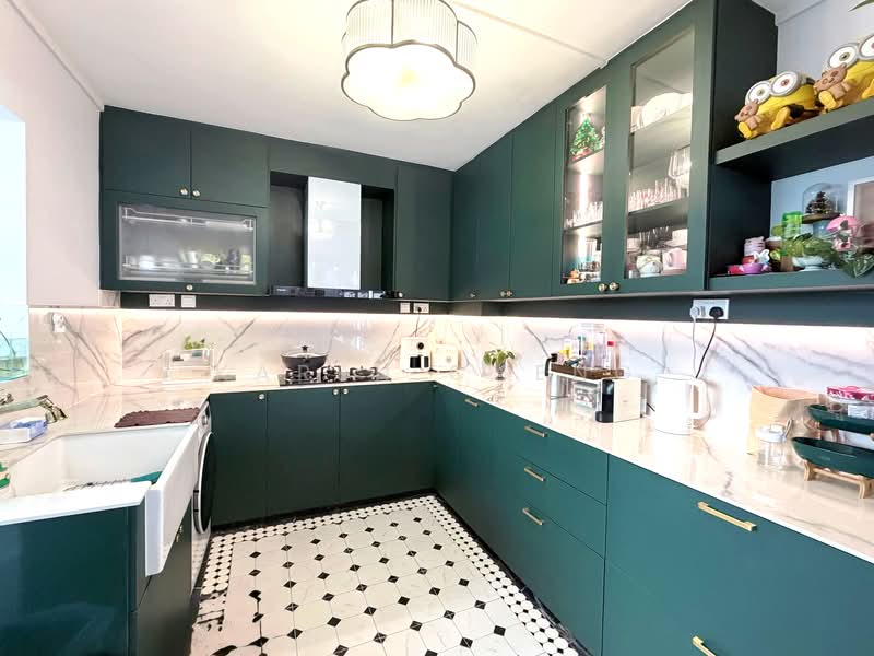 604 Senja Road HDB Flat For Sale at S$ 1,050,000 | PropertyGuru Singapore - Kitchen