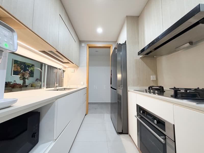 A Treasure Trove Condominium For Sale at S$ 1,999,999 | PropertyGuru Singapore - Kitchen
