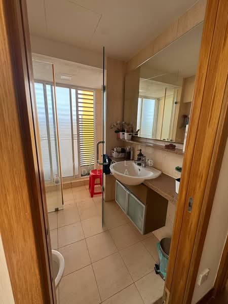 Savannah Condopark, 31 Simei Rise, 4 Bedrooms, 2,300 sqft, Condominium For Rent, by Mital B Desai, 500060845 - Bathroom - PropertyGuru.com.sg