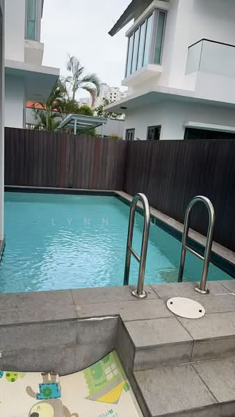 Meyer Road Landed property, , Room Rental, 250 sqft, Detached House For Rent, by Lynn Luo, 500060847 - Pool - PropertyGuru.com.sg