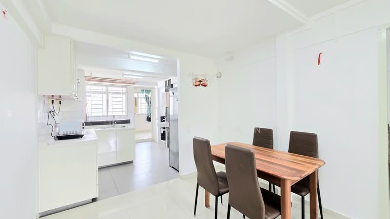 2 Lorong 7 Toa Payoh, 2 Lorong 7 Toa Payoh, 3 Bedrooms, 721 sqft, HDB Flat For Rent, by Jolene Yang, 500060879 - Kitchen - PropertyGuru.com.sg